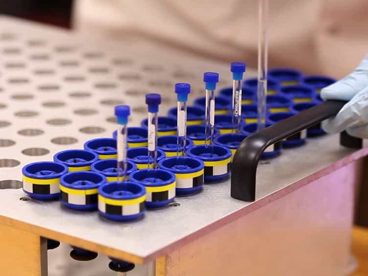Sample Preparation of Mycobacterium tuberculosis Extracts for Nuclear Magnetic Resonance Metabolomic Studies
