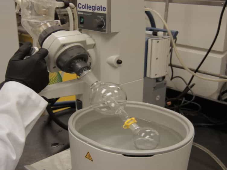 Preparation and Use of Samarium Diiodide SmI2 in Organic Synthesis: The Mechanistic Role of HMPA and NiII Salts in the Samarium Barbier Reaction