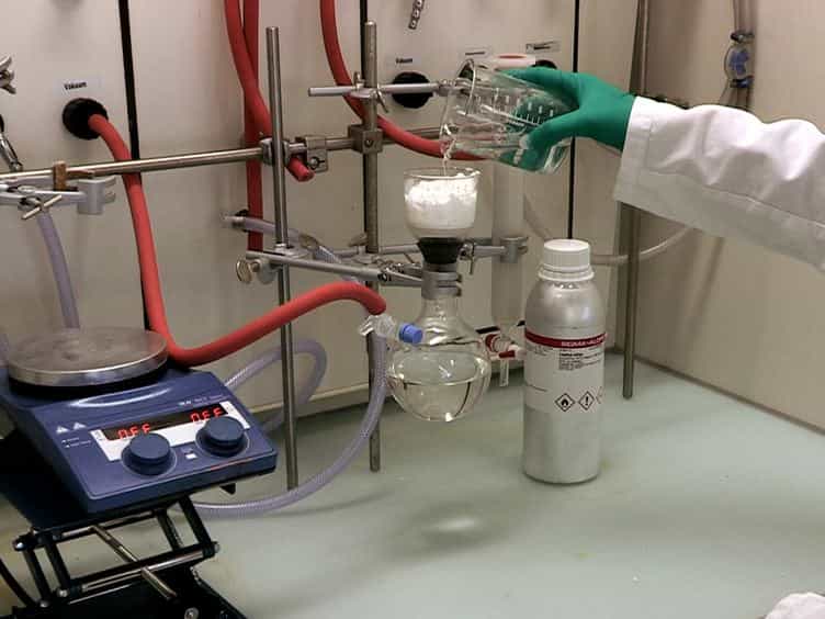 Mizoroki-Heck Cross-coupling Reactions Catalyzed by Dichloro{bis[1,1',1''-phosphinetriyltripiperidine]}palladium Under Mild Reaction Conditions