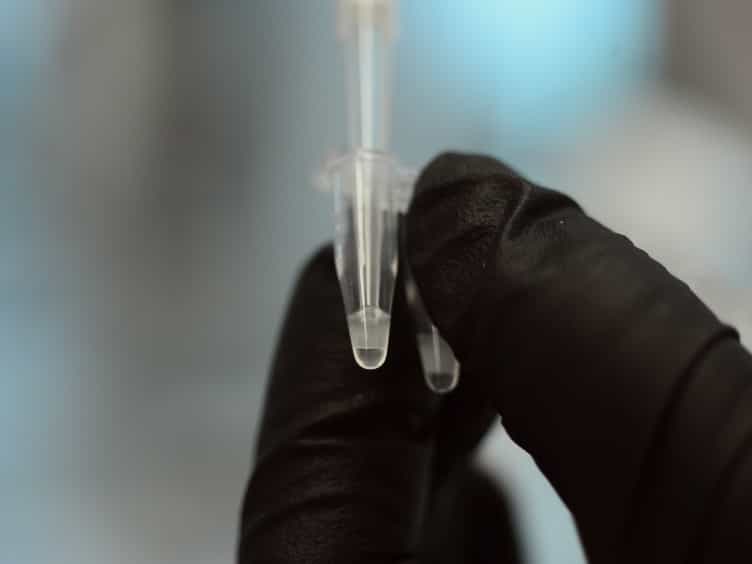 Simple Bulk Readout of Digital Nucleic Acid Quantification Assays