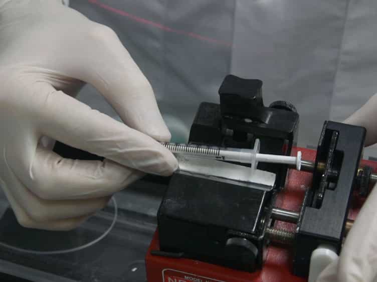 Spatial Measurements of Perfusion, Interstitial Fluid Pressure and Liposomes Accumulation in Solid Tumors