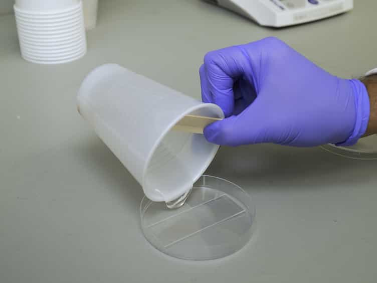 A Versatile Method of Patterning Proteins and Cells