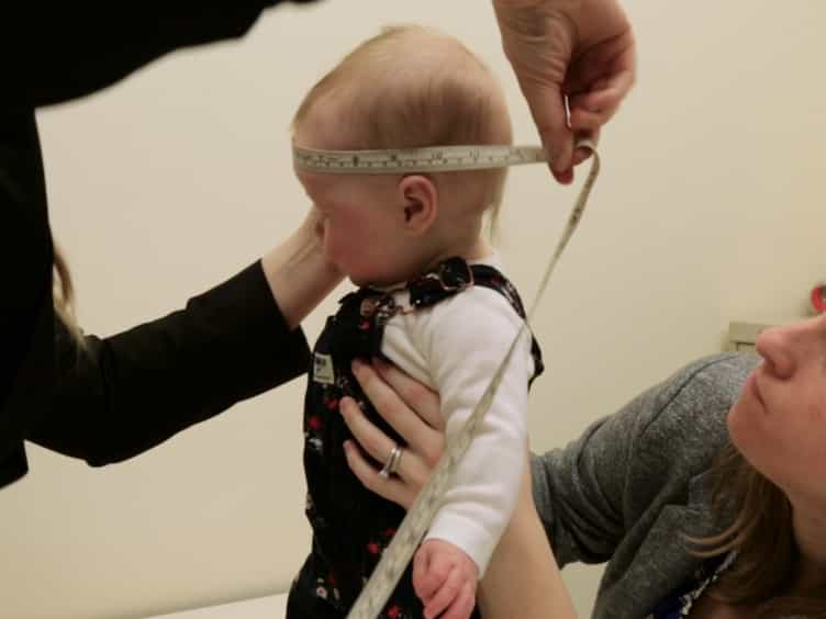 A Within-subjects Experimental Protocol to Assess the Effects of Social Input on Infant EEG