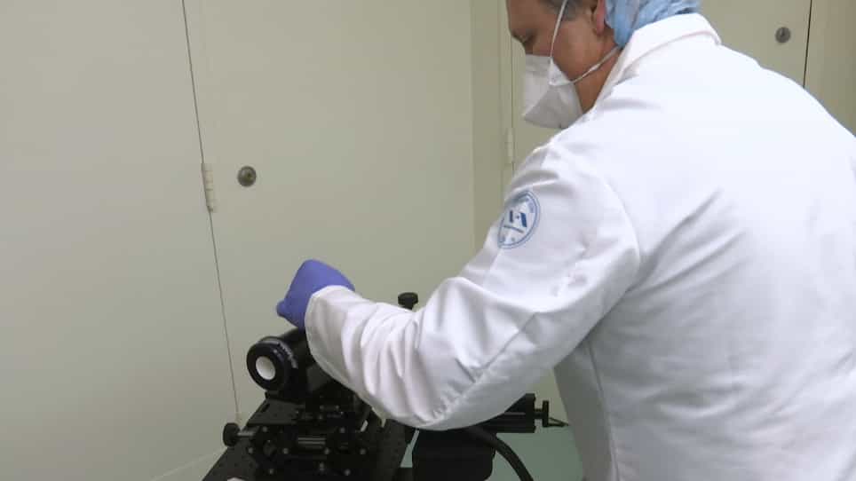 Ultrahigh Resolution Mouse Optical Coherence Tomography to Aid Intraocular Injection in Retinal Gene Therapy Research