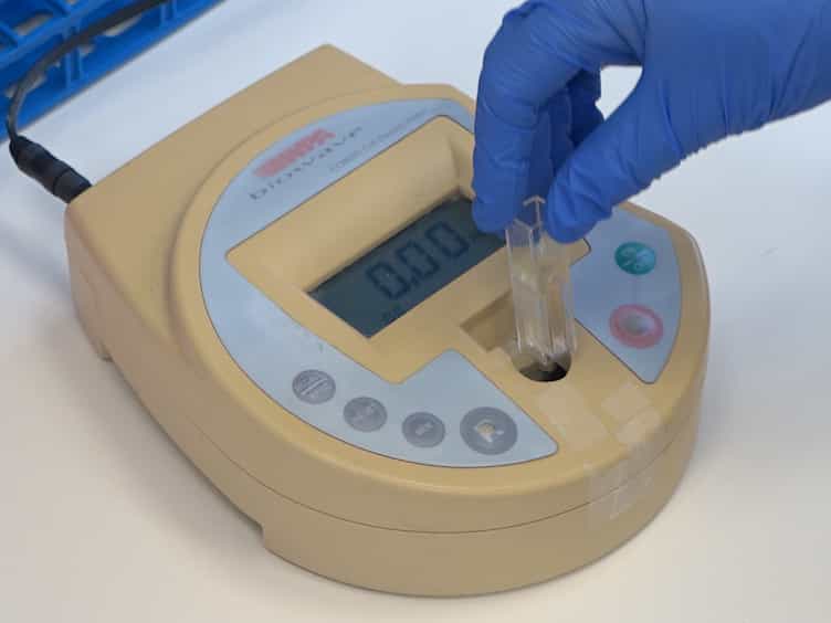 Method for Labeling Transcripts in Individual Escherichia coli Cells for Single-molecule Fluorescence In Situ Hybridization Experiments