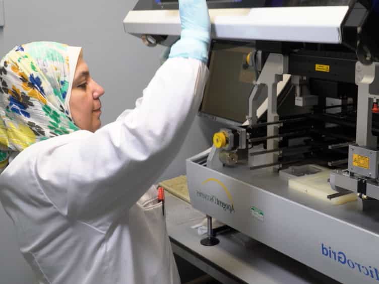 A Protein Microarray Assay for Serological Determination of Antigen-specific Antibody Responses Following Clostridium difficile Infection