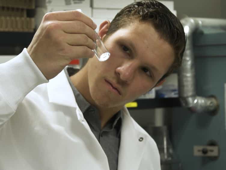 Experimental Protocol for Using Drosophila As an Invertebrate Model System for Toxicity Testing in the Laboratory