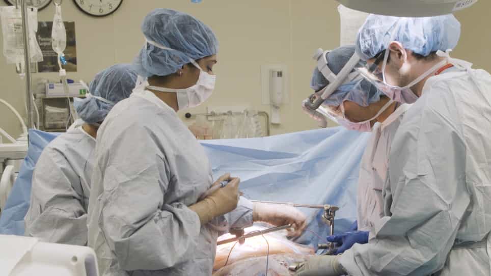 Colonial Wig Pancreaticojejunostomy