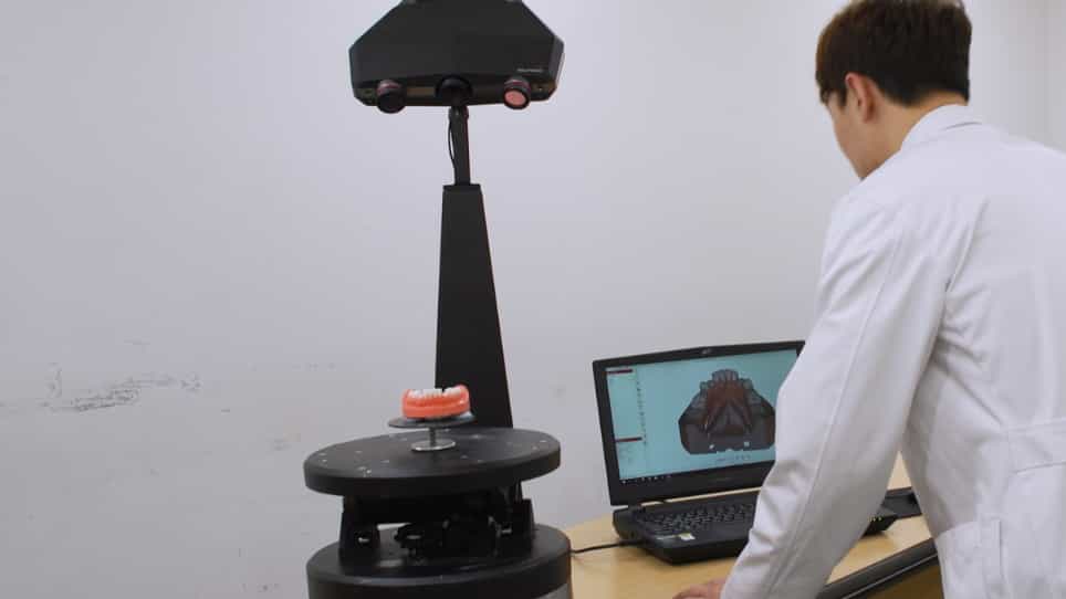Measuring the Complete-arch Distortion of an Optical Dental Impression