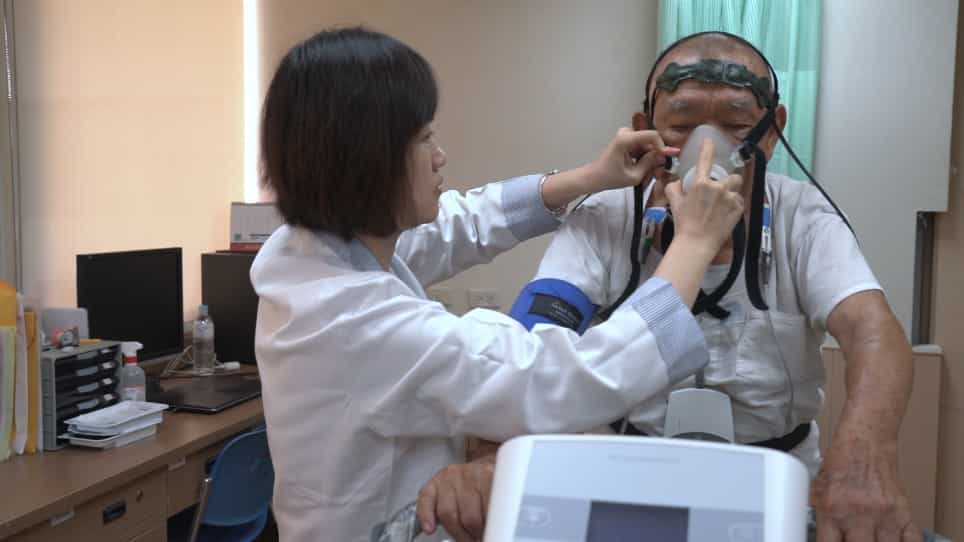 Integration of Brain Tissue Saturation Monitoring in Cardiopulmonary Exercise Testing in Patients with Heart Failure