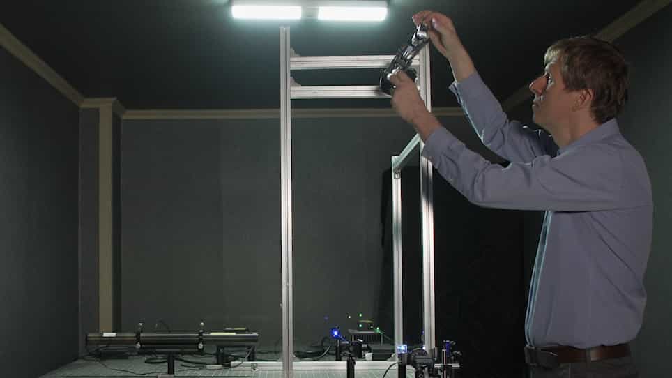 Recording Ultra-Realistic Full-Color Analog Holograms for Use in a Moving Hologram Display