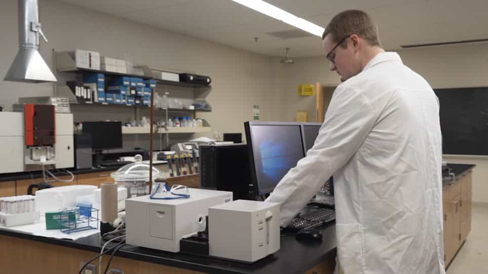 Quantification of Metal Leaching in Immobilized Metal Affinity Chromatography