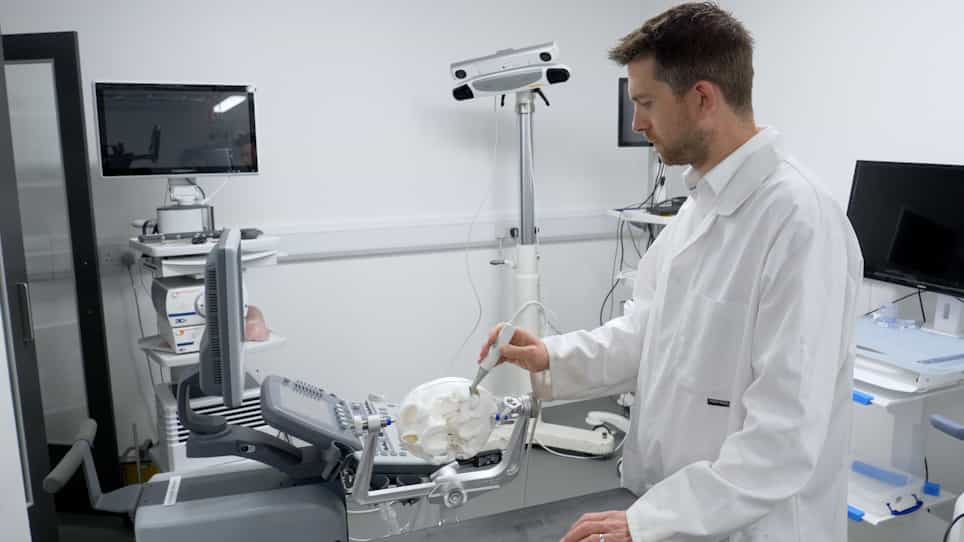 Patient-Specific Polyvinyl Alcohol Phantom Fabrication with Ultrasound and X-Ray Contrast for Brain Tumor Surgery Planning