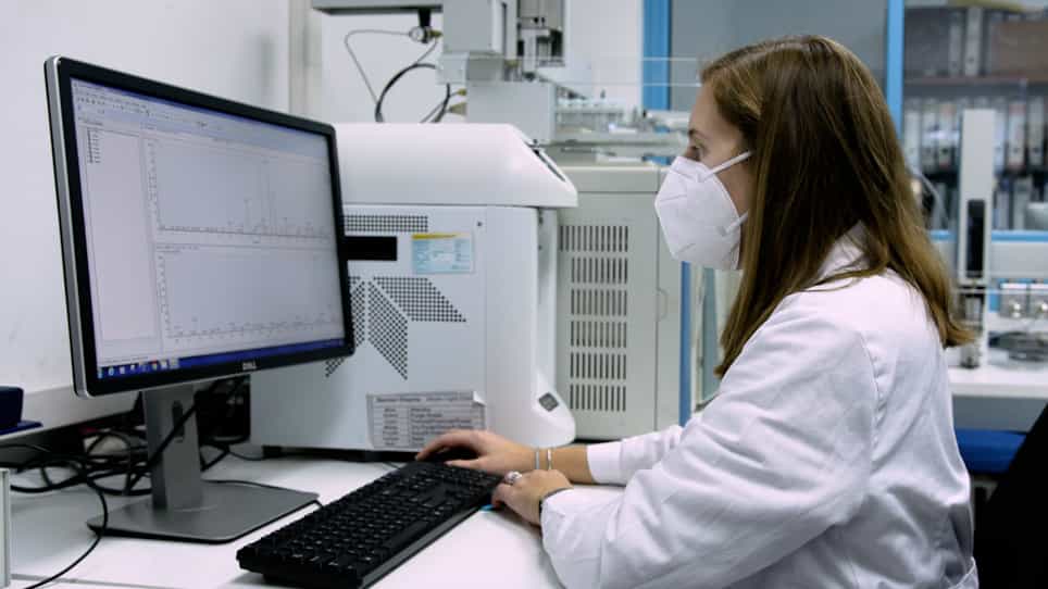 Profiling Volatile Compounds in Blackcurrant Fruit using Headspace Solid-Phase Microextraction Coupled to Gas Chromatography-Mass Spectrometry