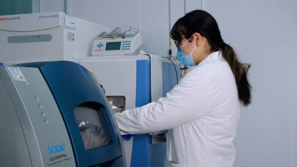 Capillary Electrophoresis-based Hydrogen/Deuterium Exchange for Conformational Characterization of Proteins with Top-down Mass Spectrometry
