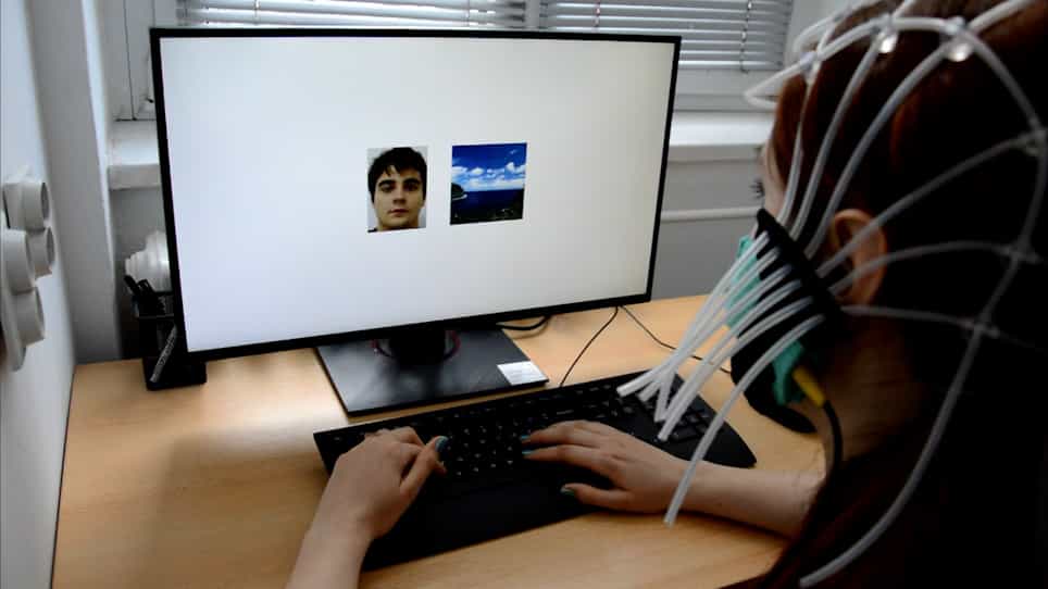 Transcranial Direct Current Stimulation tDCS for Memory Enhancement