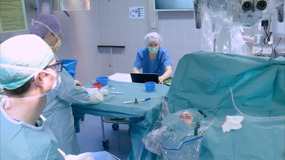Performing Intracochlear Electrocochleography During Cochlear Implantation