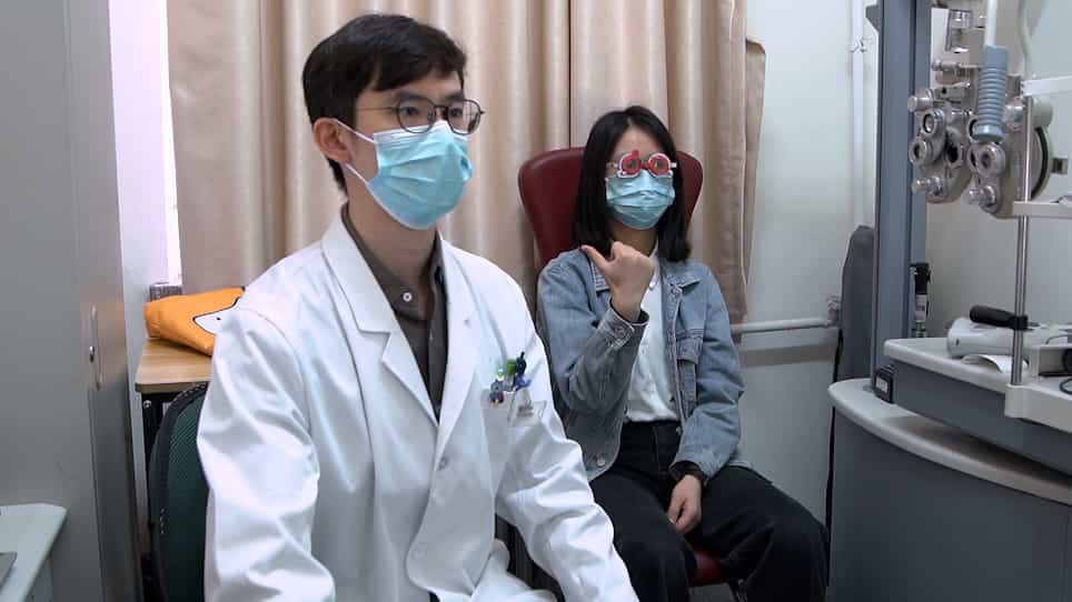 Binocular Dynamic Visual Acuity in Eyeglass-Corrected Myopic Patients
