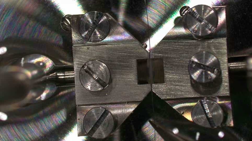 Standardized Rat Coronary Ring Preparation and Real-Time Recording of Dynamic Tension Changes Along Vessel Diameter