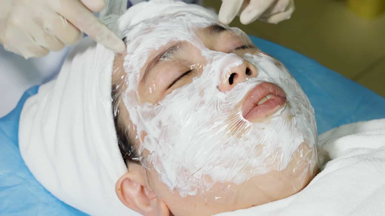 Author Spotlight: Non-Surgical Treatment of Melasma– Microneedling with Tranexamic Acid