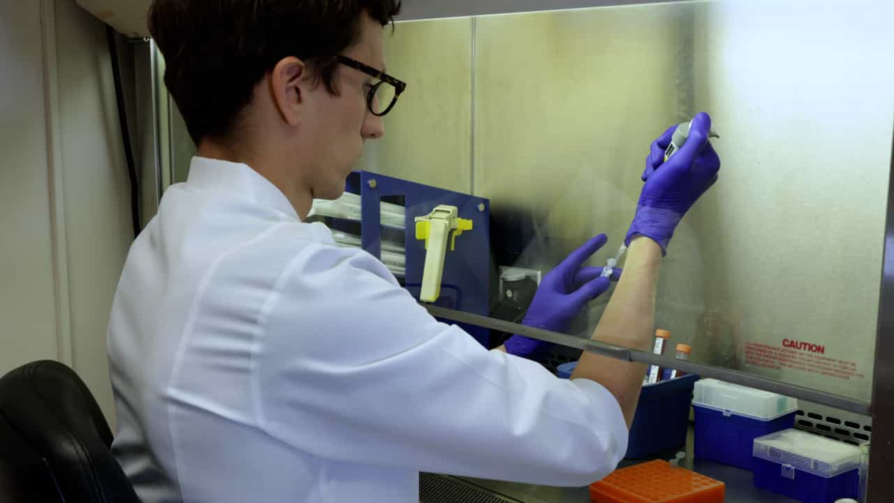 Author Spotlight: Investigating Viral Disruption of Intestinal Epithelial Signaling – Research Insights and Future Directions