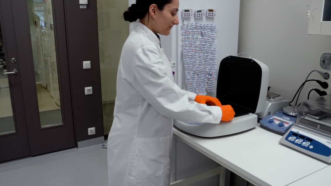 Author Spotlight: Advancing Antiviral Strategies Through Novel Immunocapture and Mass Spectrometry Techniques