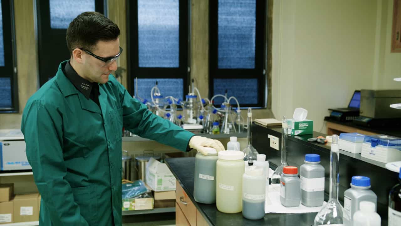 Author Spotlight: Advancing Anaerobic Microbiota Research Using a Novel Respirometry Protocol