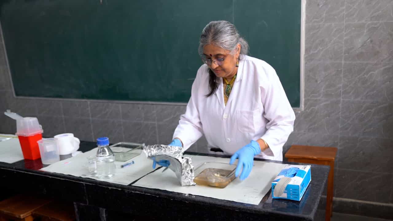 Demonstration of Membrane Transport of Histidine using Goat Intestinal Inverted Sacs: An Experiential Pedagogical Tool for Undergraduates