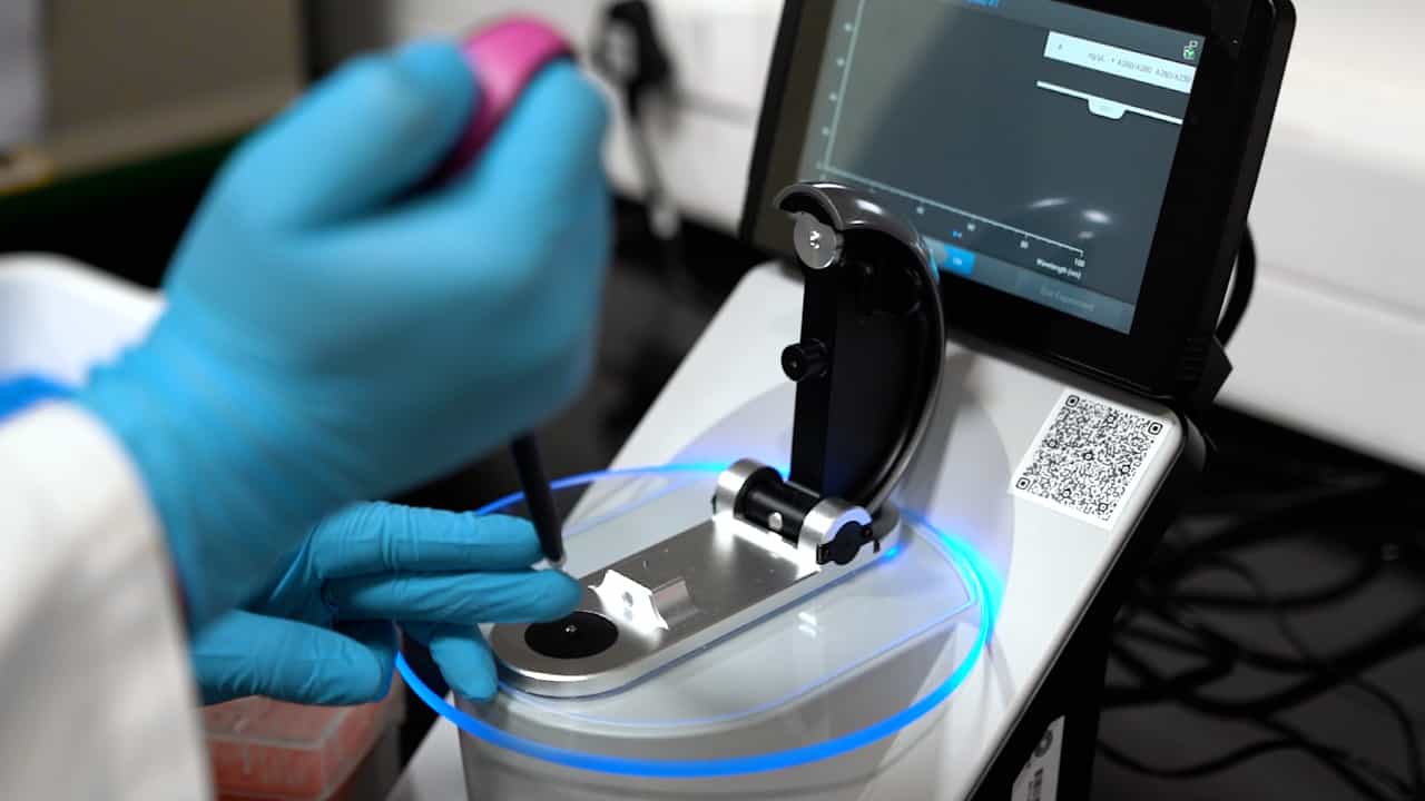 Author Spotlight: Understanding and Detecting Environmental Antimicrobial Resistance by Combining Culture-Based Techniques and Genomics
