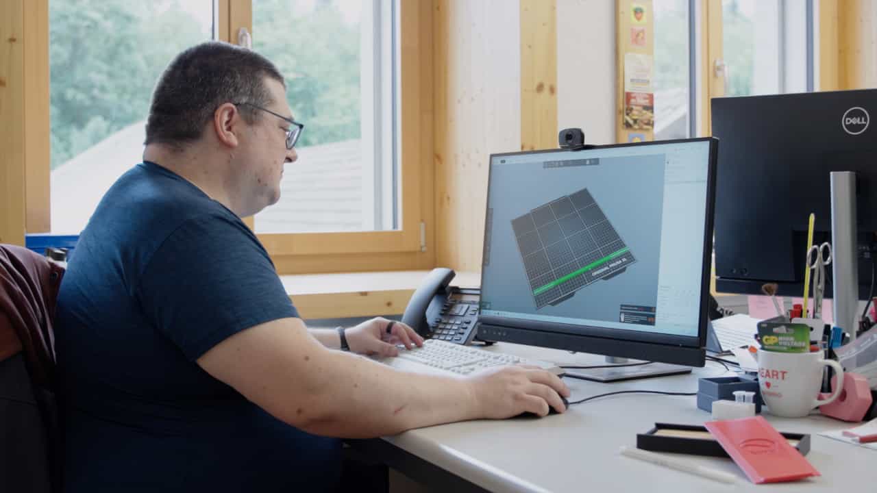 Author Spotlight: Innovative Device Development for Advancing Dendroecology and Wood Anatomy Research