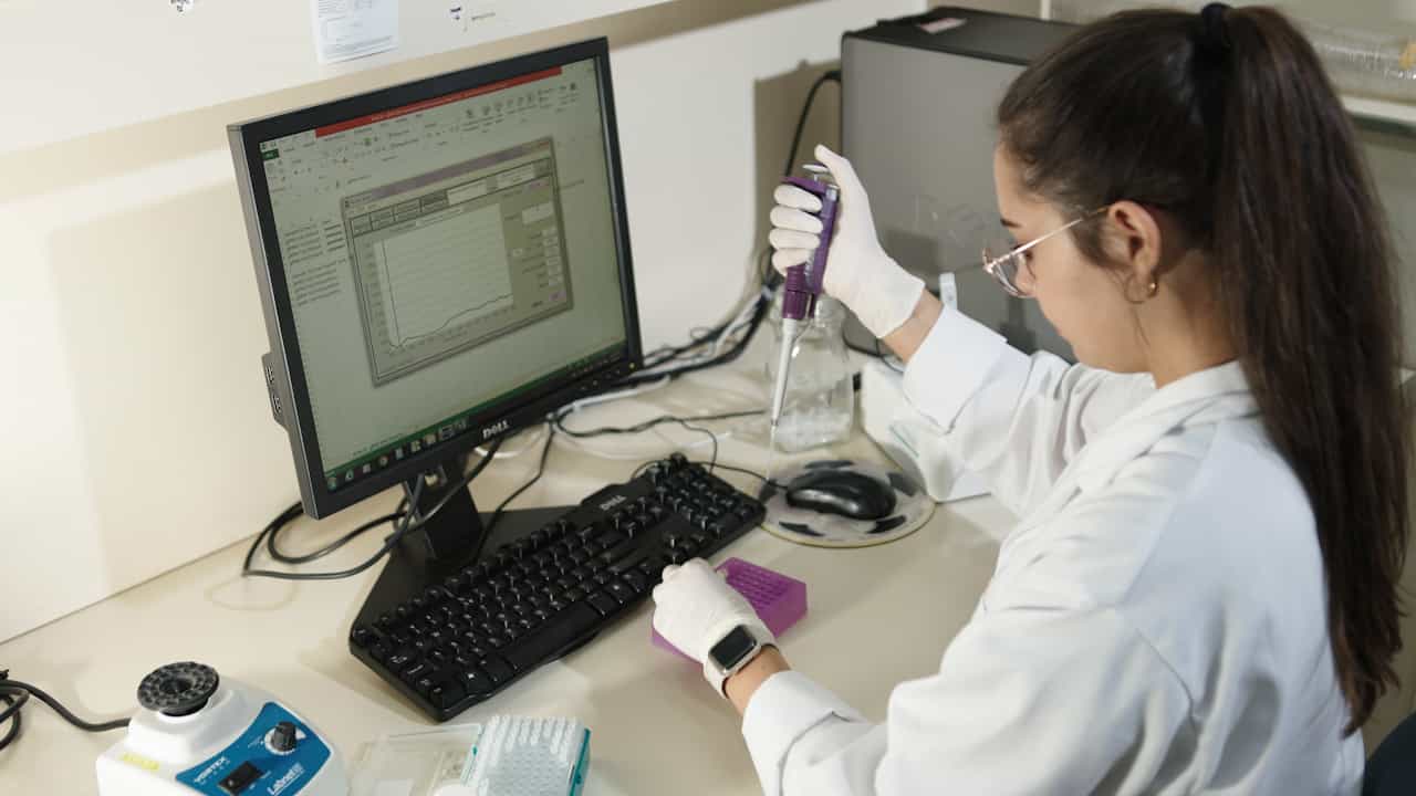 Combined Recombinase Polymerase Amplification CRISPR/Cas12a Assay for Detecting Fusarium oxysporum f. sp. cubense Tropical Race 4