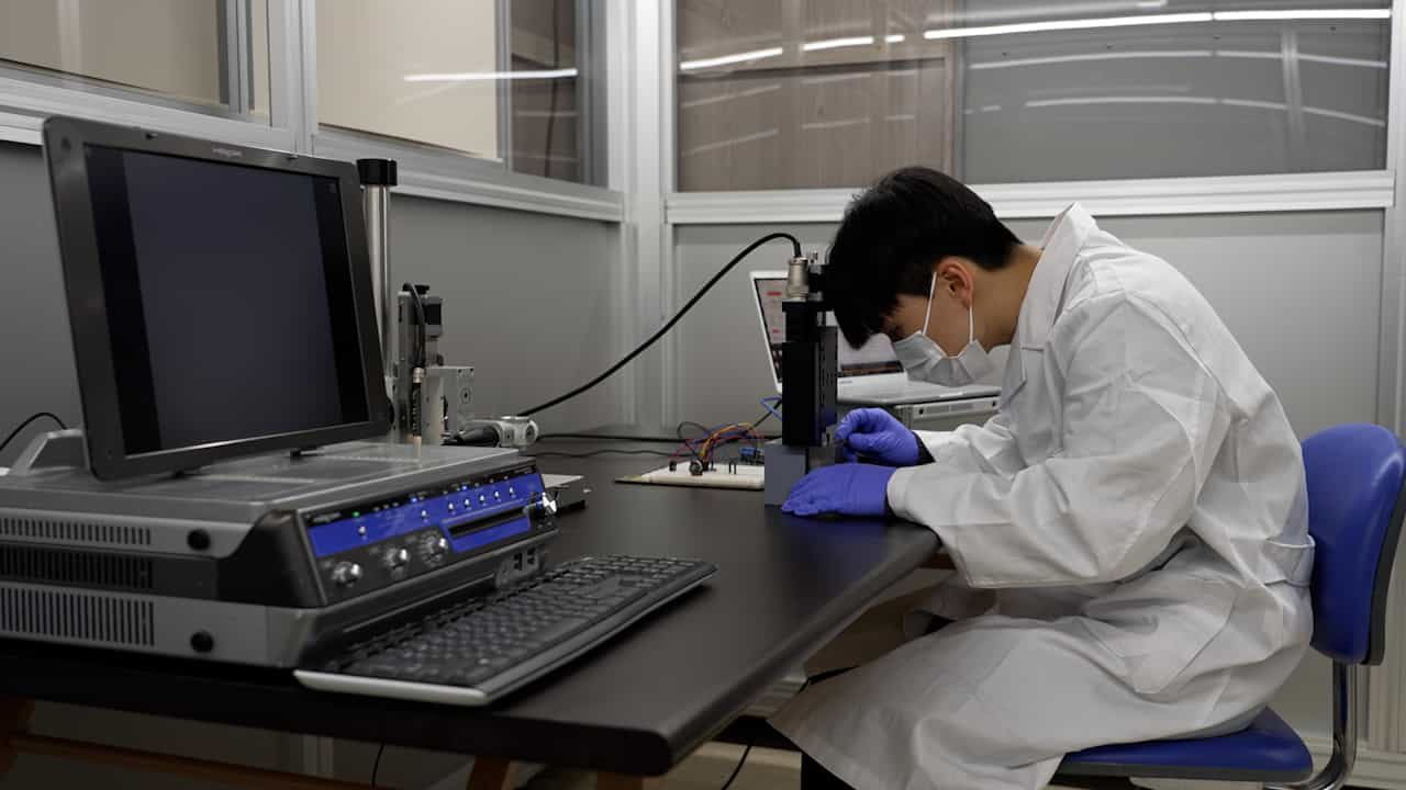 Measurement of Compressive Stress-Strain Response at Small-Strains