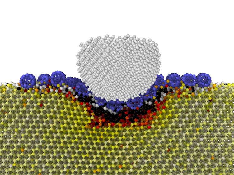 Probing C84-embedded Si Substrate Using Scanning Probe Microscopy and Molecular Dynamics