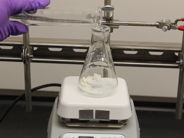Sulfate Separation by Selective Crystallization with a Bis-iminoguanidinium Ligand