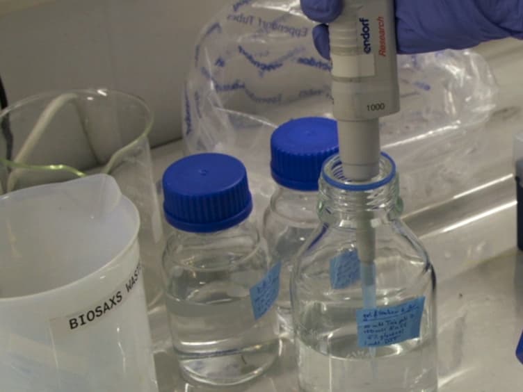 Online Size-exclusion and Ion-exchange Chromatography on a SAXS Beamline