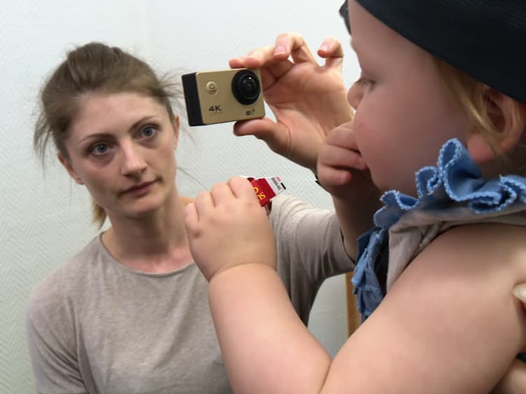Classical Short-Delay Eyeblink Conditioning in One-Year-Old Children