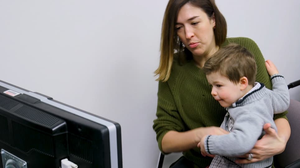 Defining the Role Of Language in Infants' Object Categorization with Eye-tracking Paradigms