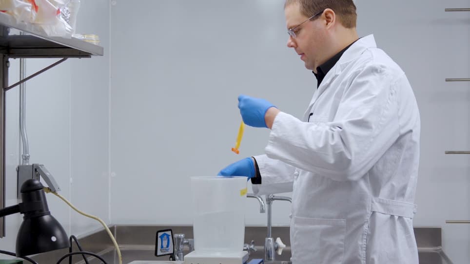 Isolation of Lipoprotein Particles from Chicken Egg Yolk for the Study of Bacterial Pathogen Fatty Acid Incorporation into Membrane Phospholipids