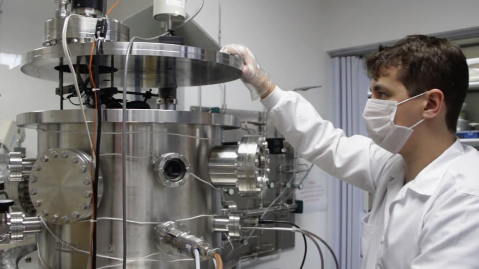 Niobium Oxide Films Deposited by Reactive Sputtering: Effect of Oxygen Flow Rate