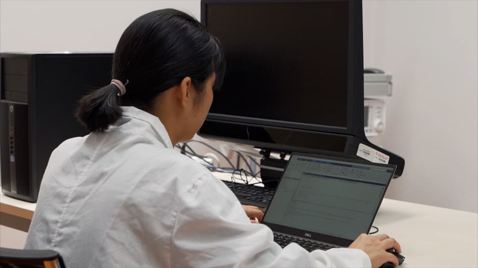 How to Calculate and Validate Inter-brain Synchronization in a fNIRS Hyperscanning Study