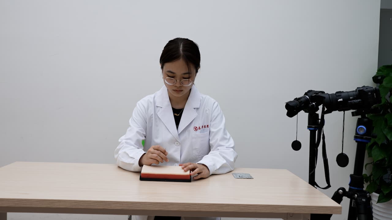 A Mechanical Construction to Enhance the Stability and Safety of Lifting and Thrusting Manipulation of Acupuncture