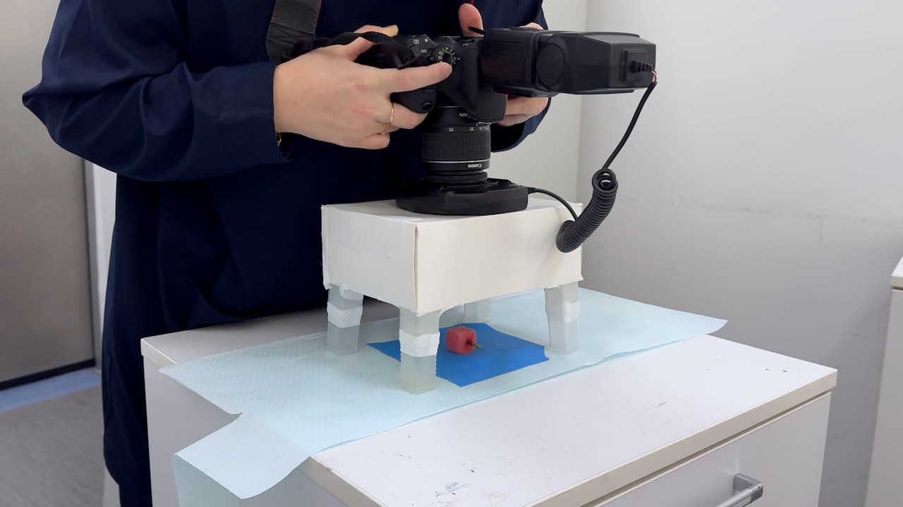 Pilot <em>In Vitro</em> Study to Assess Cleaning Ability and Effects of Different Decontamination Methods on Implant Surfaces