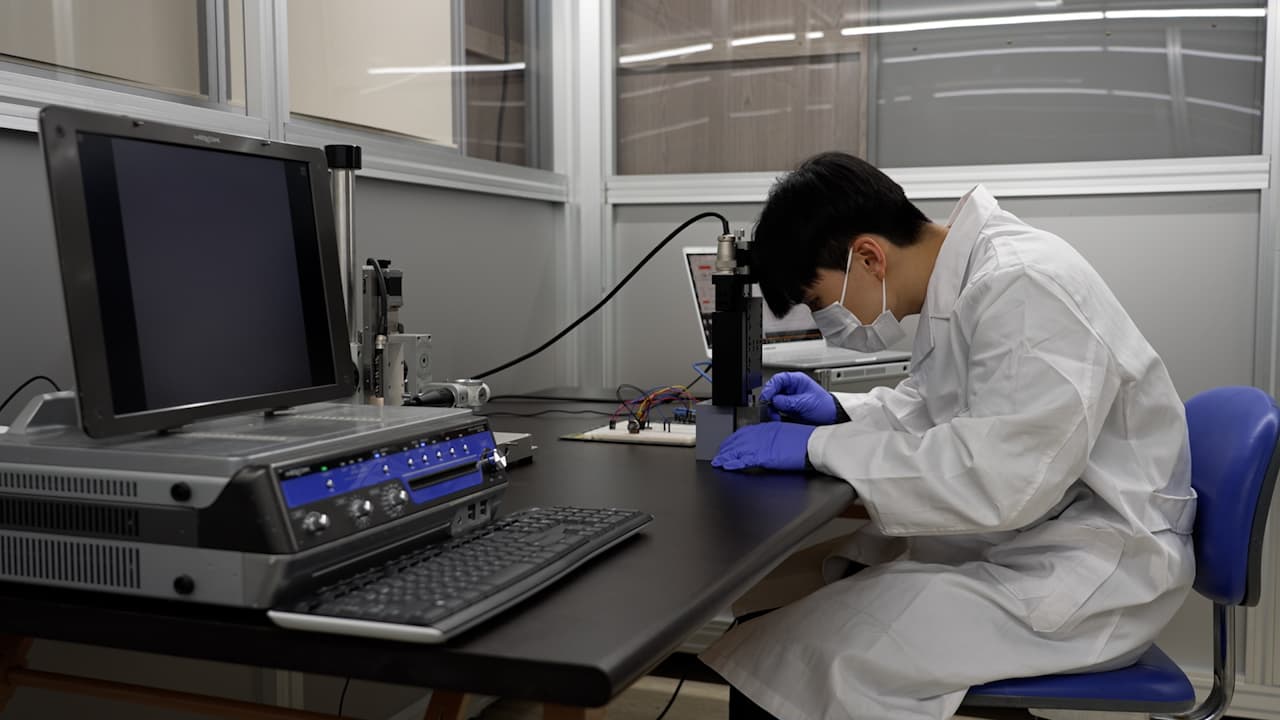 Measurement of Compressive Stress-Strain Response at Small-Strains
