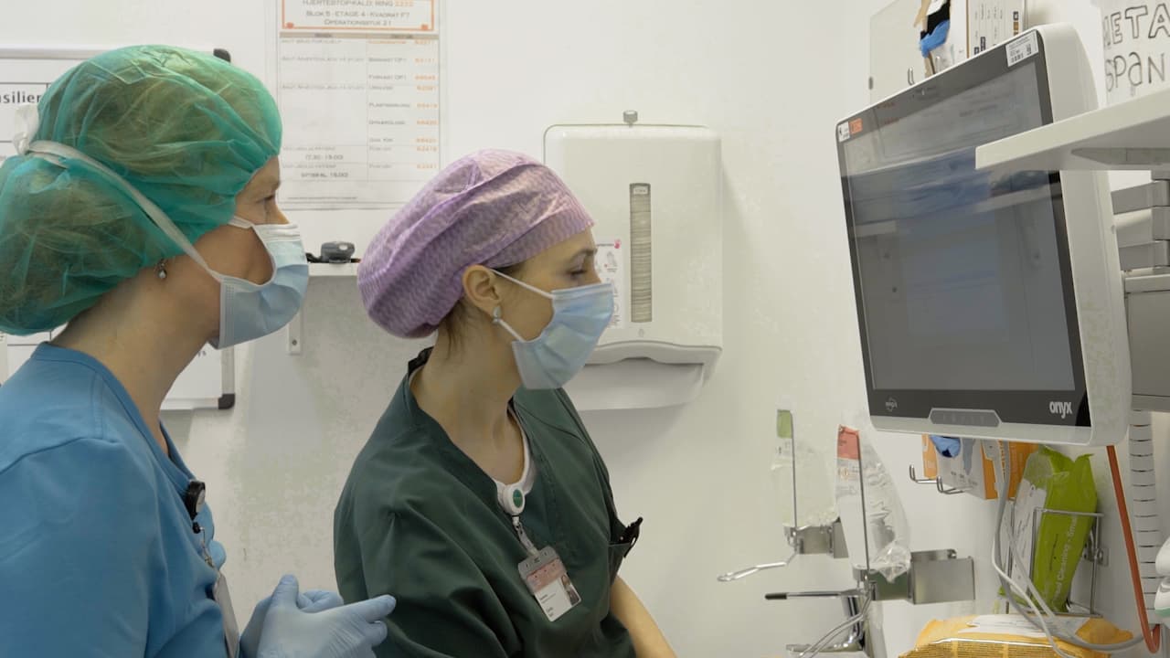 A Video Protocol of a Randomized Controlled Clinical Trial - Electrochemotherapy of Cutaneous Metastases with Reduced Dose Bleomycin (BLESS Trial)