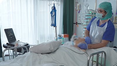 COVID-19 / Coronavirus Outbreak: How To Establish A Central Venous Access By Placing A Central Venous Catheter