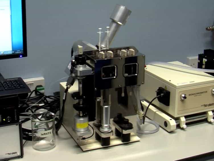 Use of Stopped-Flow Fluorescence and Labeled Nucleotides to Analyze the ATP Turnover Cycle of Kinesins
