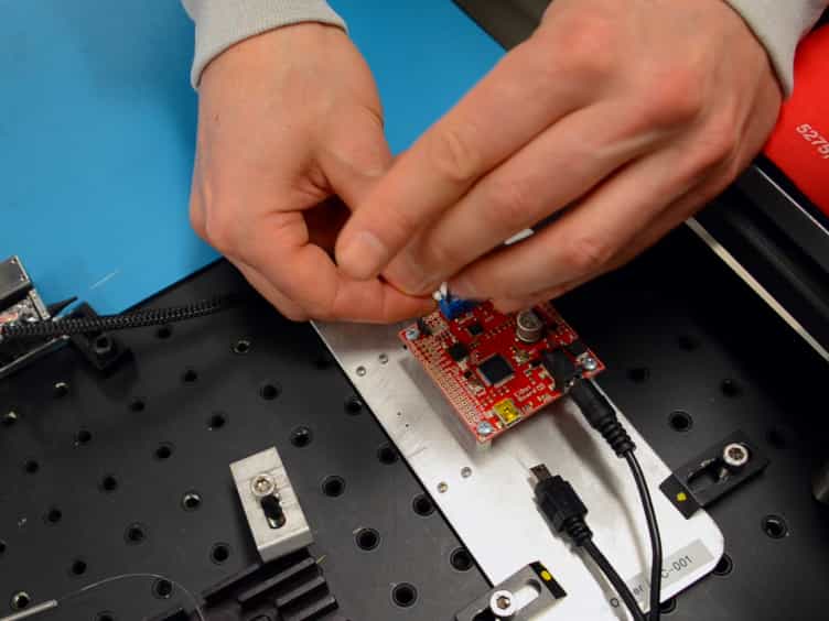 Automation of Mode Locking in a Nonlinear Polarization Rotation Fiber Laser through Output Polarization Measurements