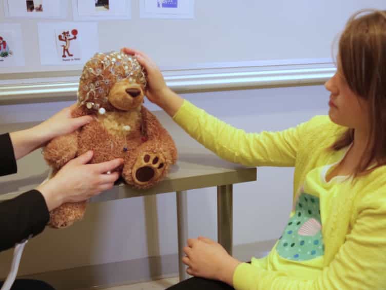 A Familiarization Protocol Facilitates the Participation of Children with ASD in Electrophysiological Research