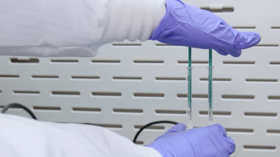 Flash NanoPrecipitation for the Encapsulation of Hydrophobic and Hydrophilic Compounds in Polymeric Nanoparticles
