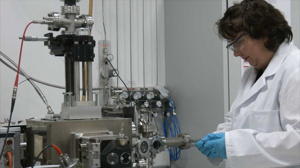 Analysis of Complex Molecules and Their Reactions on Surfaces by Means of Cluster-Induced Desorption/Ionization Mass Spectrometry
